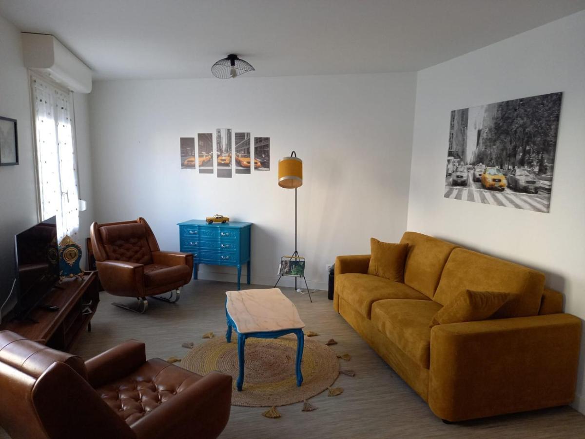 Appart plein centre, balcon, 4 personnes Sedan Extérieur photo